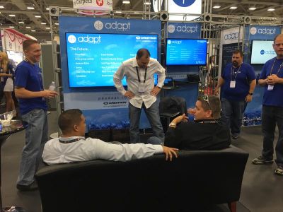 Troy speaking to group at CEDIA 2016